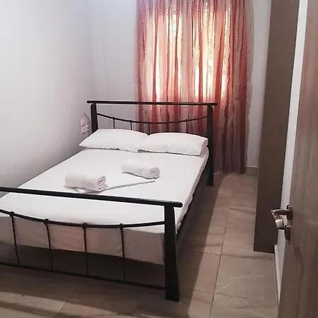 Lydia Apartament Saranda