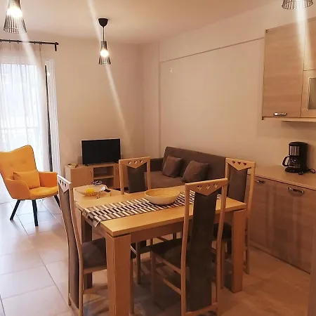 Lydia Apartament *