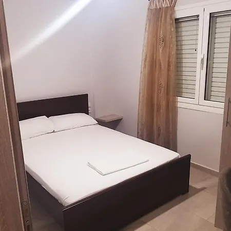 Lydia Apartament Saranda